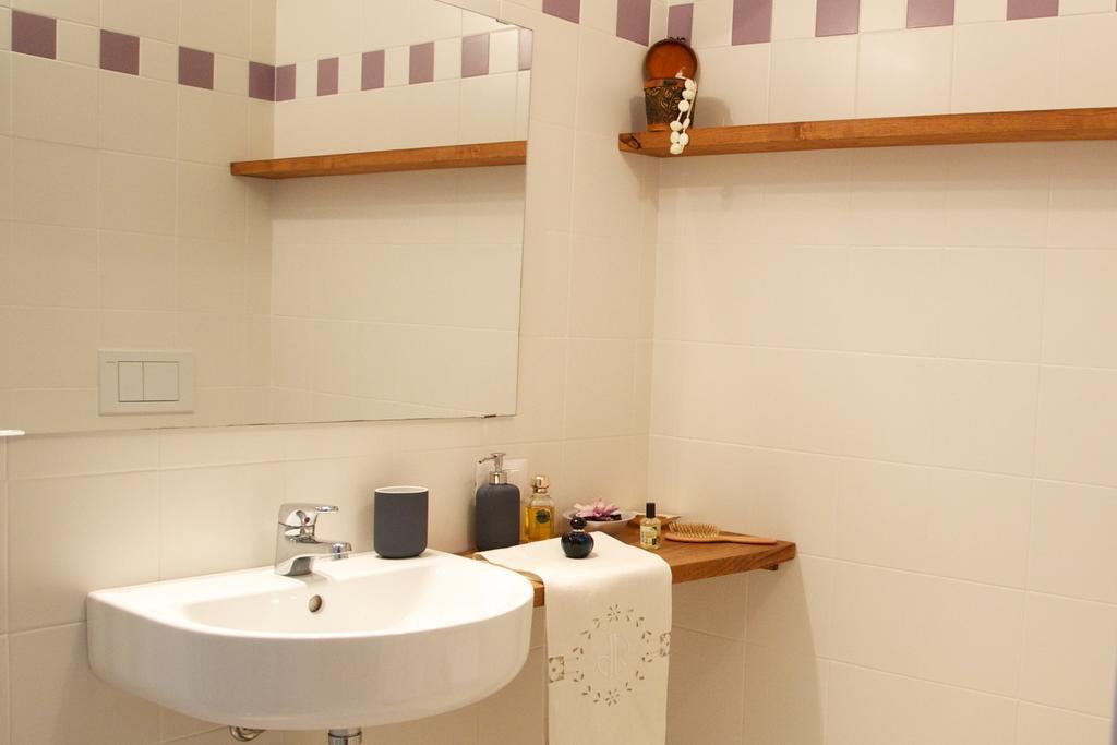 Cascina Delle Mele Bed & Breakfast Vittuone Luaran gambar