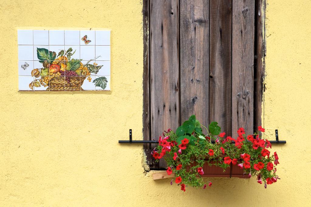Cascina Delle Mele Bed & Breakfast Vittuone Luaran gambar